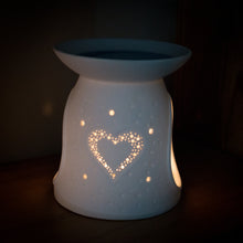 Load image into Gallery viewer, Heart Wax Melt Burner - MadeWithaSmile
