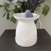Load image into Gallery viewer, Butterfly Wax Melt Burner - MadeWithaSmile

